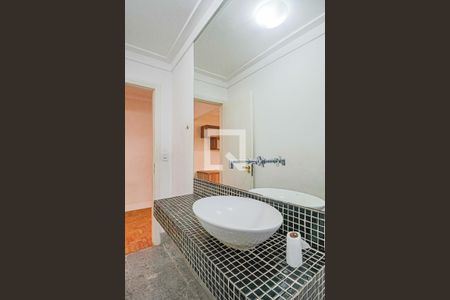 Lavabo de casa à venda com 3 quartos, 200m² em Jaguaré, São Paulo