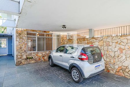 Garagem de casa à venda com 3 quartos, 200m² em Jaguaré, São Paulo