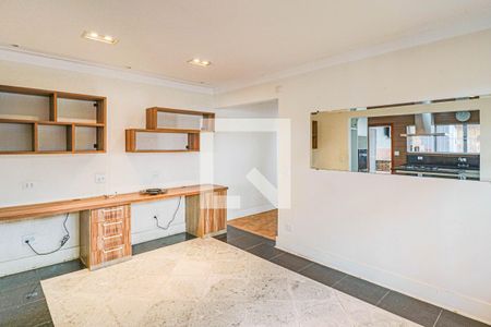Casa à venda com 200m², 3 quartos e 2 vagas Casa à venda com 200m², 3 quartos e 2 vagasSala de jantar