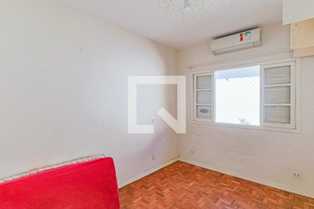 Casa à venda com 200m², 3 quartos e 2 vagas Casa à venda com 200m², 3 quartos e 2 vagasQuarto 02