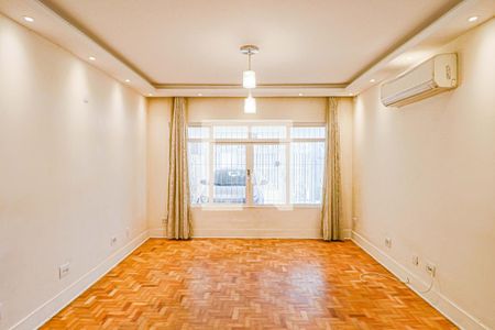 Sala de casa à venda com 3 quartos, 200m² em Jaguaré, São Paulo