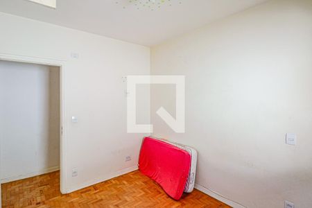 Casa à venda com 200m², 3 quartos e 2 vagas Casa à venda com 200m², 3 quartos e 2 vagasQuarto 02