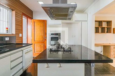 Casa à venda com 200m², 3 quartos e 2 vagas Casa à venda com 200m², 3 quartos e 2 vagasCozinha