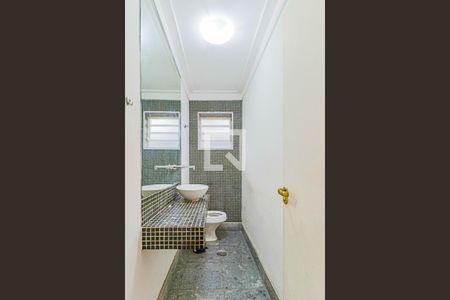 Lavabo de casa à venda com 3 quartos, 200m² em Jaguaré, São Paulo
