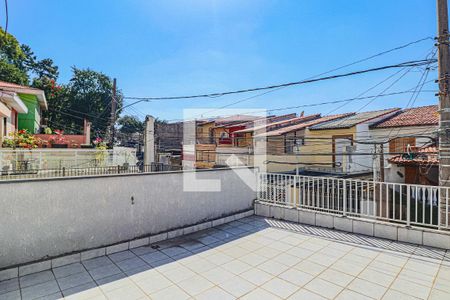 Casa à venda com 200m², 3 quartos e 2 vagas Casa à venda com 200m², 3 quartos e 2 vagasSuite - Varanda