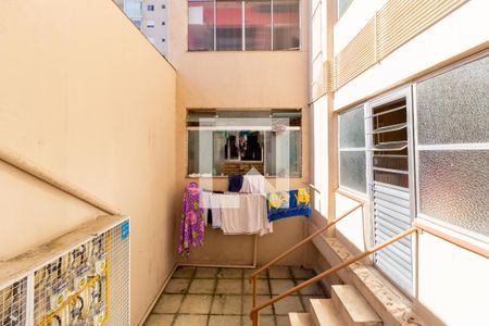 Apartamento para alugar com 89m², 2 quartos e sem vaga Apartamento para alugar com 89m², 2 quartos e sem vagaVista - Área de Serviço