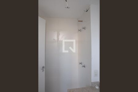 Studio para alugar com 42m², 1 quarto e sem vaga Studio para alugar com 42m², 1 quarto e sem vagaBanheiro