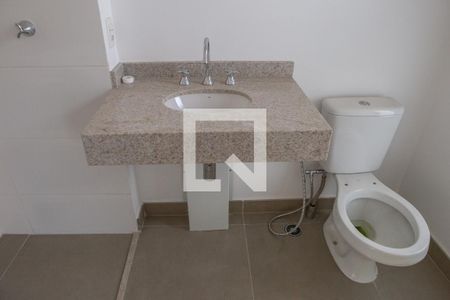 Studio para alugar com 42m², 1 quarto e sem vaga Studio para alugar com 42m², 1 quarto e sem vagaBanheiro