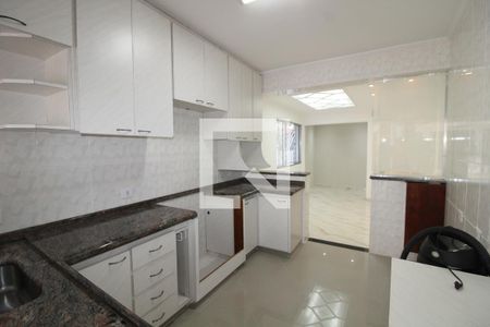 Cozinha de casa à venda com 3 quartos, 257m² em Vila Califórnia, São Paulo