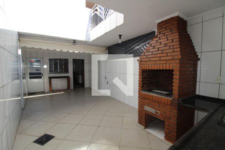 Casa à venda com 257m², 3 quartos e 2 vagasChurrasqueira