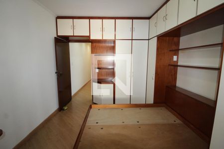 Suite de casa à venda com 3 quartos, 257m² em Vila Califórnia, São Paulo