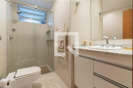 Apartamento à venda com 150m², 3 quartos e 1 vaga Apartamento à venda com 150m², 3 quartos e 1 vagaBanheiro social