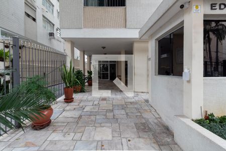 Apartamento à venda com 150m², 3 quartos e 1 vaga Apartamento à venda com 150m², 3 quartos e 1 vagaEntrada