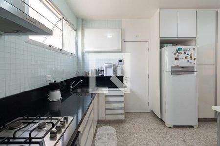 Apartamento à venda com 150m², 3 quartos e 1 vaga Apartamento à venda com 150m², 3 quartos e 1 vagaCozinha