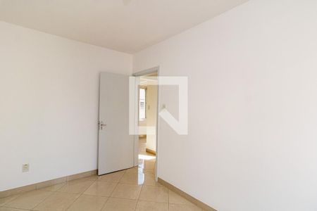 Quarto 1 de apartamento para alugar com 2 quartos, 60m² em Jardim Itu Sabará, Porto Alegre