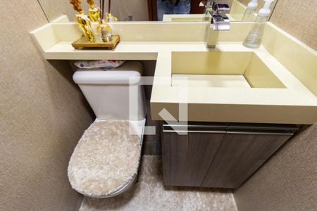 Lavabo de casa de condomínio à venda com 3 quartos, 110m² em Vila Campo Grande, São Paulo