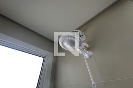 Apartamento para alugar com 45m², 2 quartos e 1 vaga Apartamento para alugar com 45m², 2 quartos e 1 vagaDetalhe do banheiro