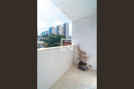 Apartamento à venda com 119m², 3 quartos e 2 vagasSacada da Suite