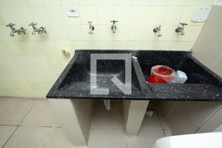 Casa à venda com 260m², 3 quartos e 5 vagas Casa à venda com 260m², 3 quartos e 5 vagasÁrea de Serviço