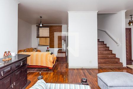 Sala de casa à venda com 3 quartos, 260m² em Indianópolis, São Paulo