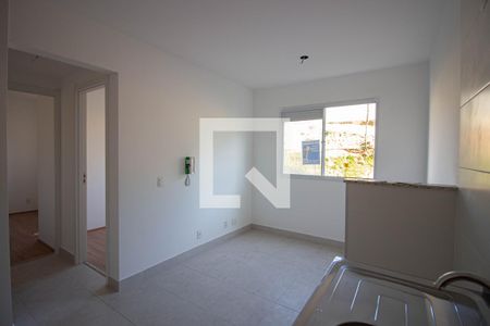 Apartamento para alugar com 34m², 2 quartos e sem vaga Apartamento para alugar com 34m², 2 quartos e sem vagaSala-Cozinha