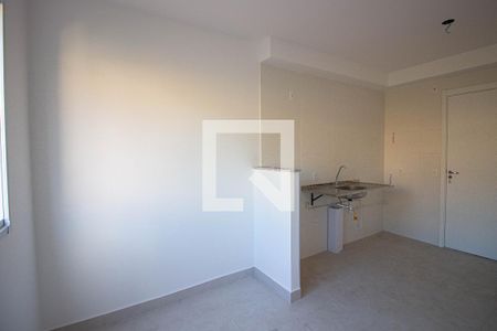 Apartamento para alugar com 34m², 2 quartos e sem vaga Apartamento para alugar com 34m², 2 quartos e sem vagaSala-Cozinha