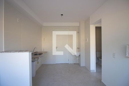 Apartamento para alugar com 34m², 2 quartos e sem vaga Apartamento para alugar com 34m², 2 quartos e sem vagaSala-Cozinha