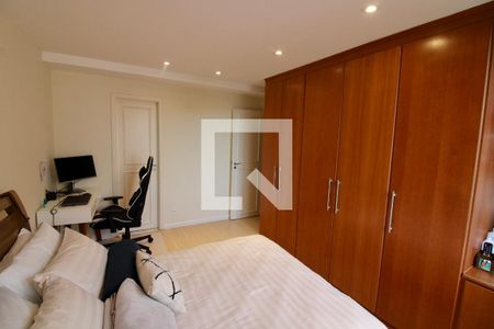 Apartamento à venda com 170m², 3 quartos e 2 vagasSuite 2