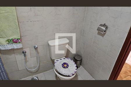 Apartamento à venda com 90m², 2 quartos e sem vagaBanheiro