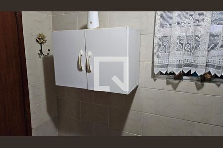Apartamento à venda com 90m², 2 quartos e sem vagaDetalhe do banheiro