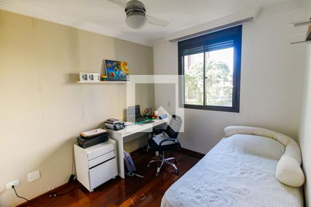 Apartamento à venda com 188m², 3 quartos e 3 vagasSuíte 2