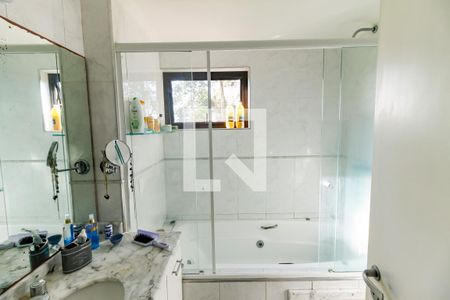 Apartamento à venda com 188m², 3 quartos e 3 vagasBanheiro da Suíte 3