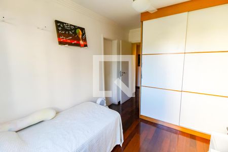 Apartamento à venda com 188m², 3 quartos e 3 vagasSuíte 2