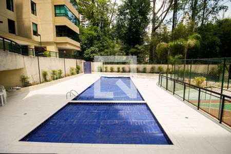 Apartamento à venda com 188m², 3 quartos e 3 vagasÁrea comum - Piscina