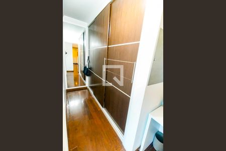 Apartamento à venda com 188m², 3 quartos e 3 vagasCloset da suíte 1
