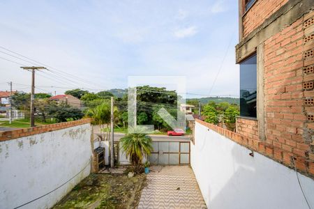 Casa à venda com 100m², 4 quartos e 5 vagas Casa à venda com 100m², 4 quartos e 5 vagasSacada