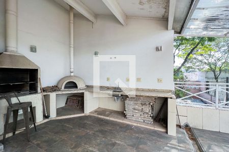 Casa à venda com 250m², 3 quartos e 2 vagas Casa à venda com 250m², 3 quartos e 2 vagasCobertura