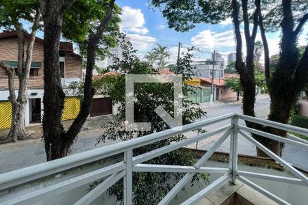 Casa à venda com 250m², 3 quartos e 2 vagas Casa à venda com 250m², 3 quartos e 2 vagasSacada