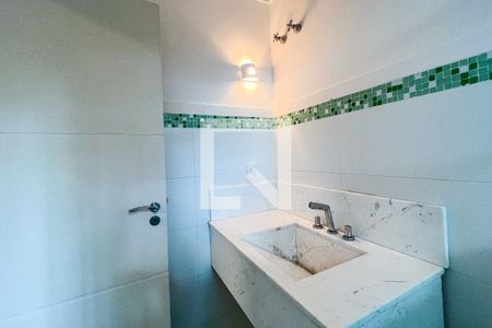 Casa à venda com 250m², 3 quartos e 2 vagas Casa à venda com 250m², 3 quartos e 2 vagasBanheiro da Suíte 2