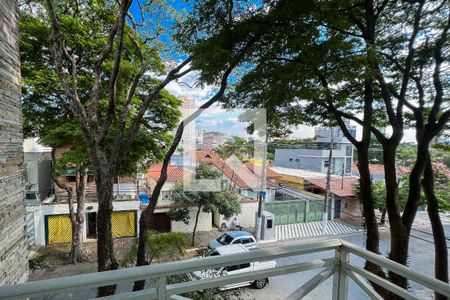 Casa à venda com 250m², 3 quartos e 2 vagas Casa à venda com 250m², 3 quartos e 2 vagasSacada