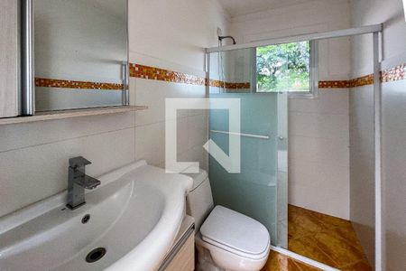 Casa à venda com 250m², 3 quartos e 2 vagas Casa à venda com 250m², 3 quartos e 2 vagasBanheiro