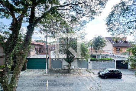 Casa à venda com 250m², 3 quartos e 2 vagas Casa à venda com 250m², 3 quartos e 2 vagasVista