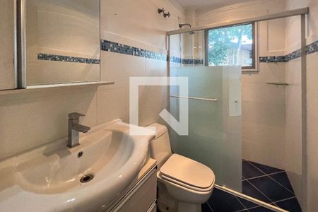 Casa à venda com 250m², 3 quartos e 2 vagas Casa à venda com 250m², 3 quartos e 2 vagasBanheiro da Suíte 1