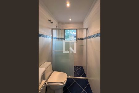 Casa à venda com 250m², 3 quartos e 2 vagas Casa à venda com 250m², 3 quartos e 2 vagasBanheiro da Suíte 1