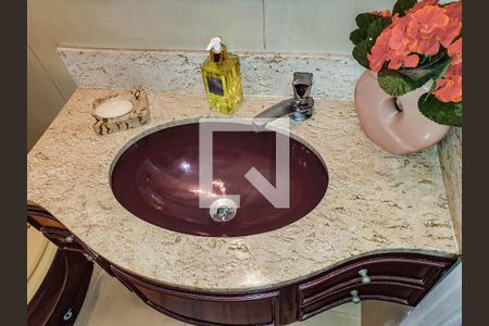 Apartamento para alugar com 200m², 3 quartos e 2 vagasLavabo