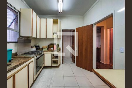 Apartamento para alugar com 200m², 3 quartos e 2 vagasCozinha