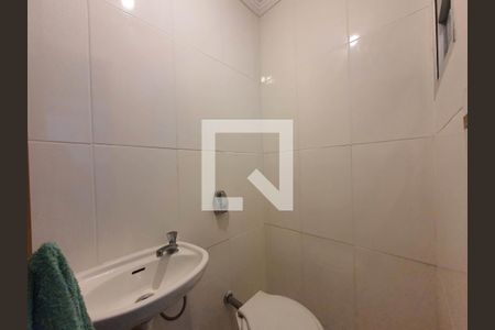 Apartamento para alugar com 200m², 3 quartos e 2 vagasBanheiro de serviço