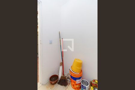 Casa à venda com 150m², 2 quartos e 1 vaga Casa à venda com 150m², 2 quartos e 1 vagaEdícula - Quarto