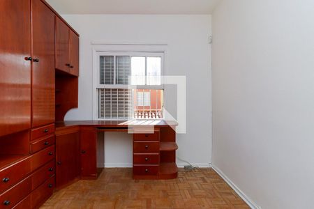 Quarto 2 de casa à venda com 2 quartos, 150m² em Vila Congonhas, São Paulo