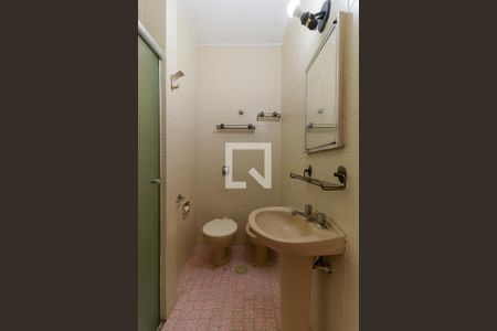 Casa à venda com 150m², 2 quartos e 1 vaga Casa à venda com 150m², 2 quartos e 1 vagaBanheiro